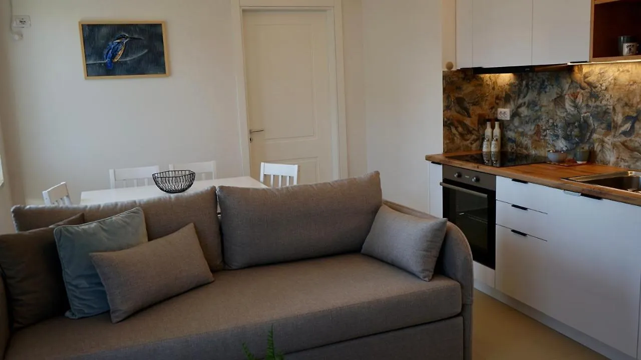 Apartamenti 41 Apartment Velipoje 0*,