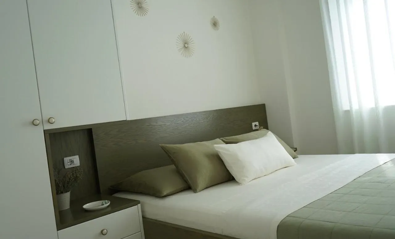 Apartamenti 41 Apartment Velipoje Albania