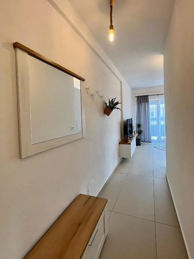 Apartamenti 41 Apartment Velipoje